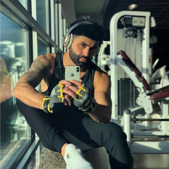 Meet your Posher, Erdal - Picture 2 of 3